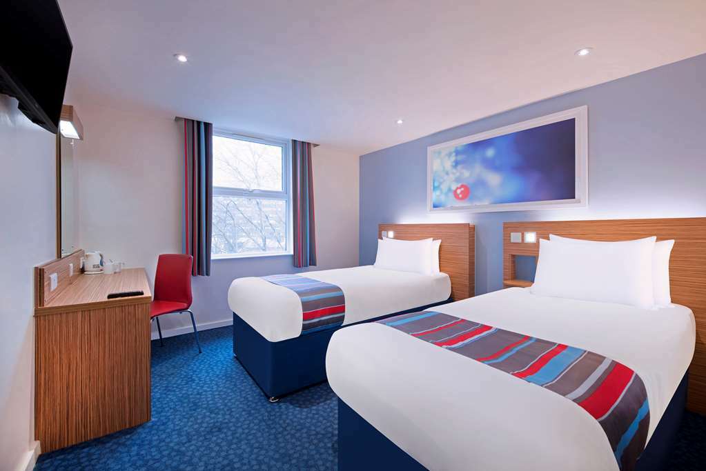 Travelodge Bromsgrove Marlbrook Zimmer foto
